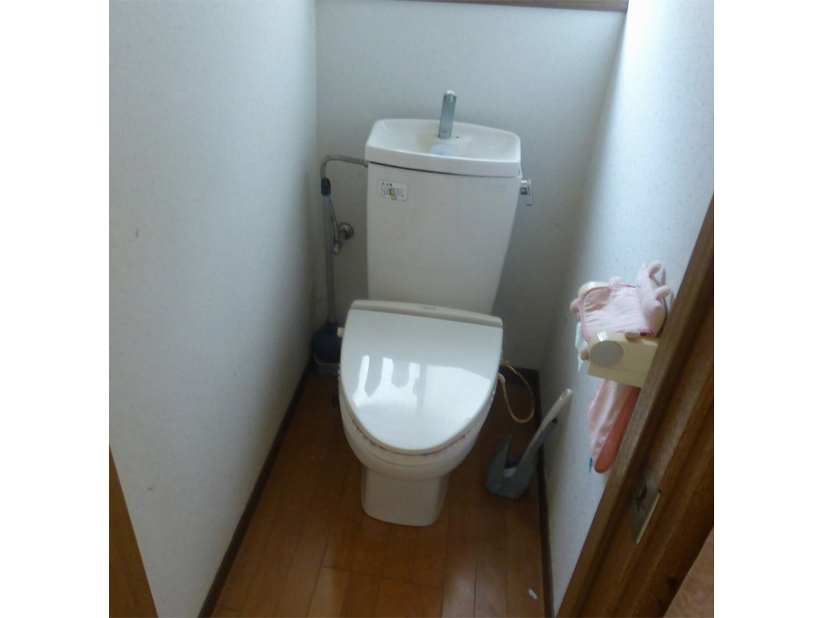 栄町 中古住宅