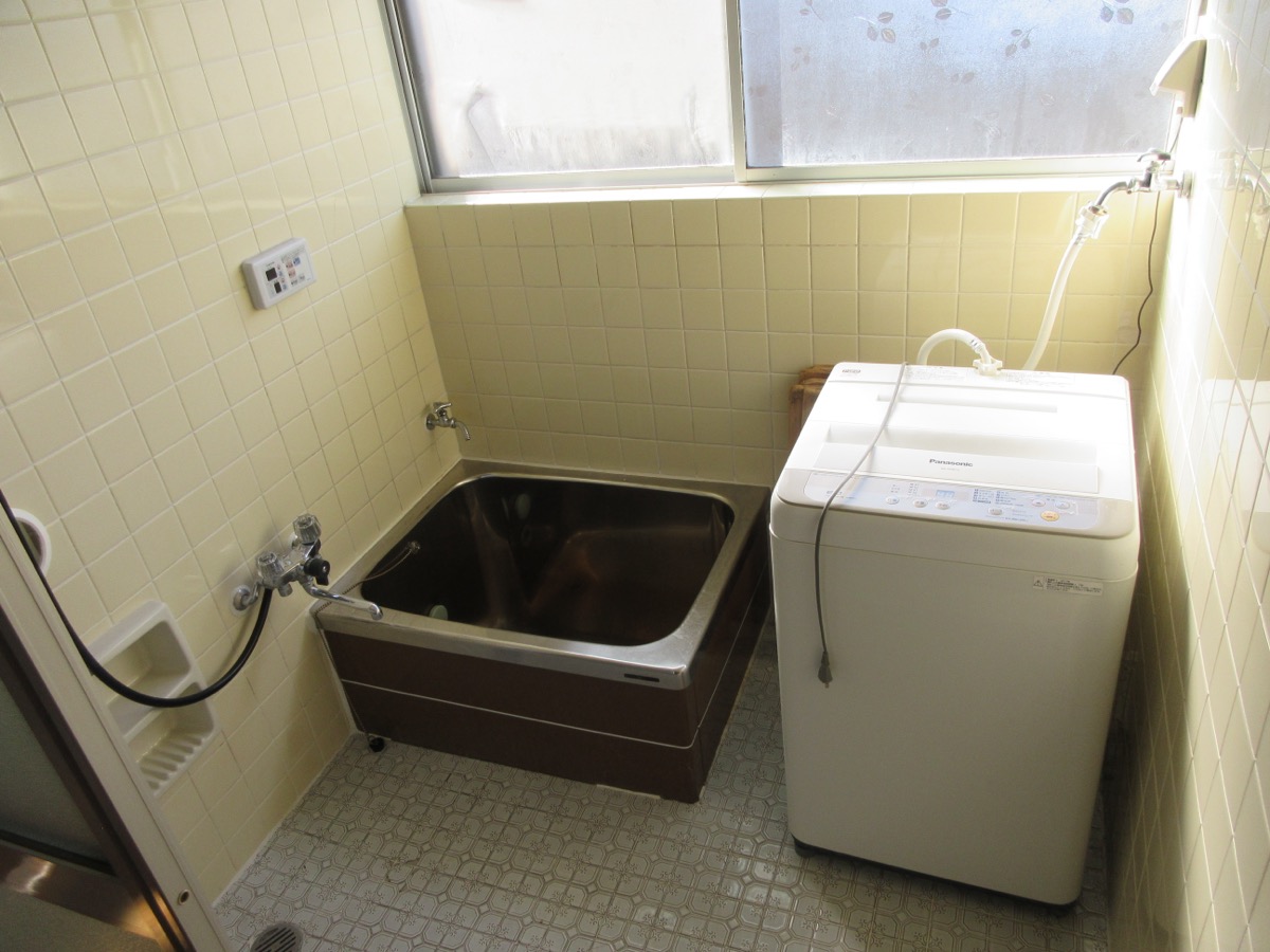 小国町大字岩井沢 中古住宅