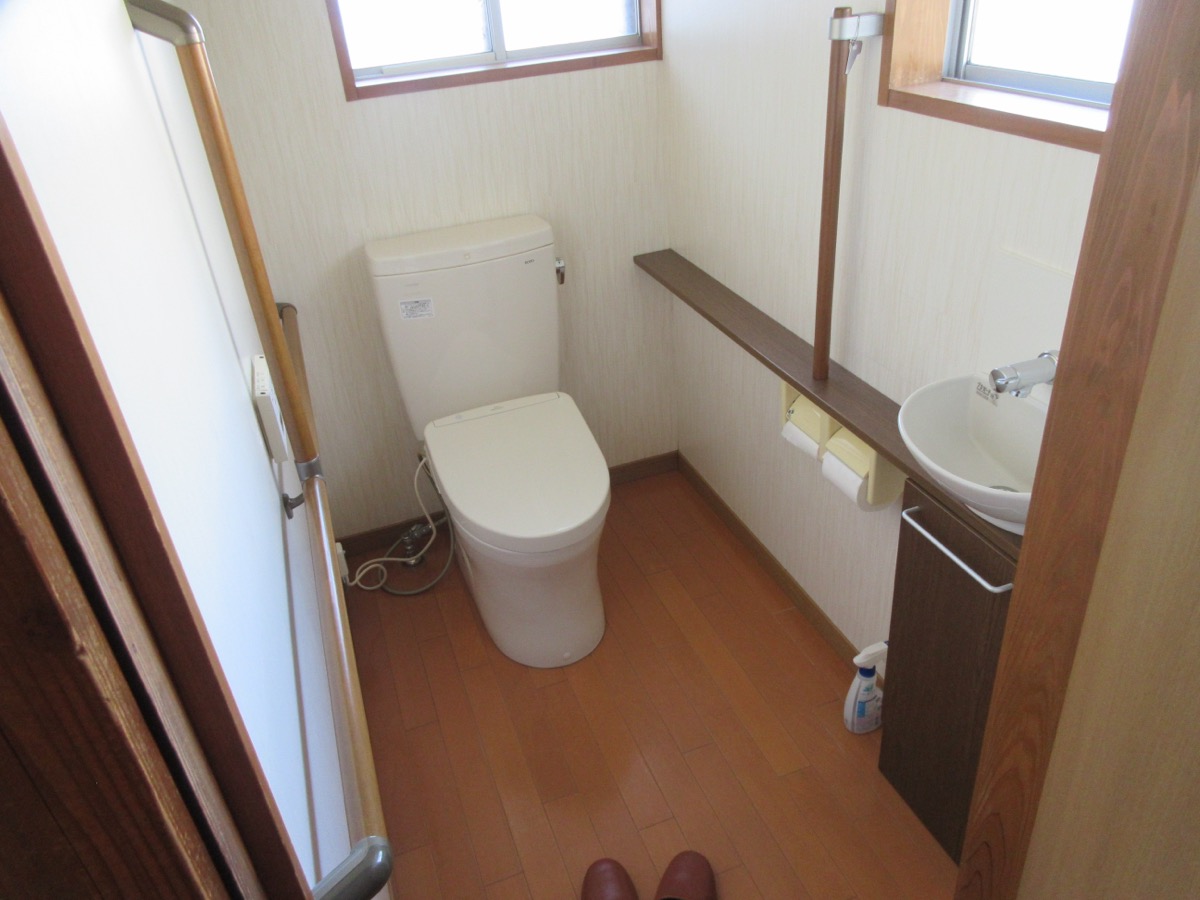 小国町大字岩井沢 中古住宅