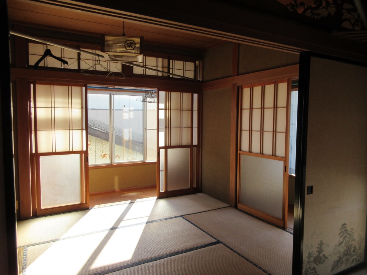 小国町大字岩井沢 中古住宅