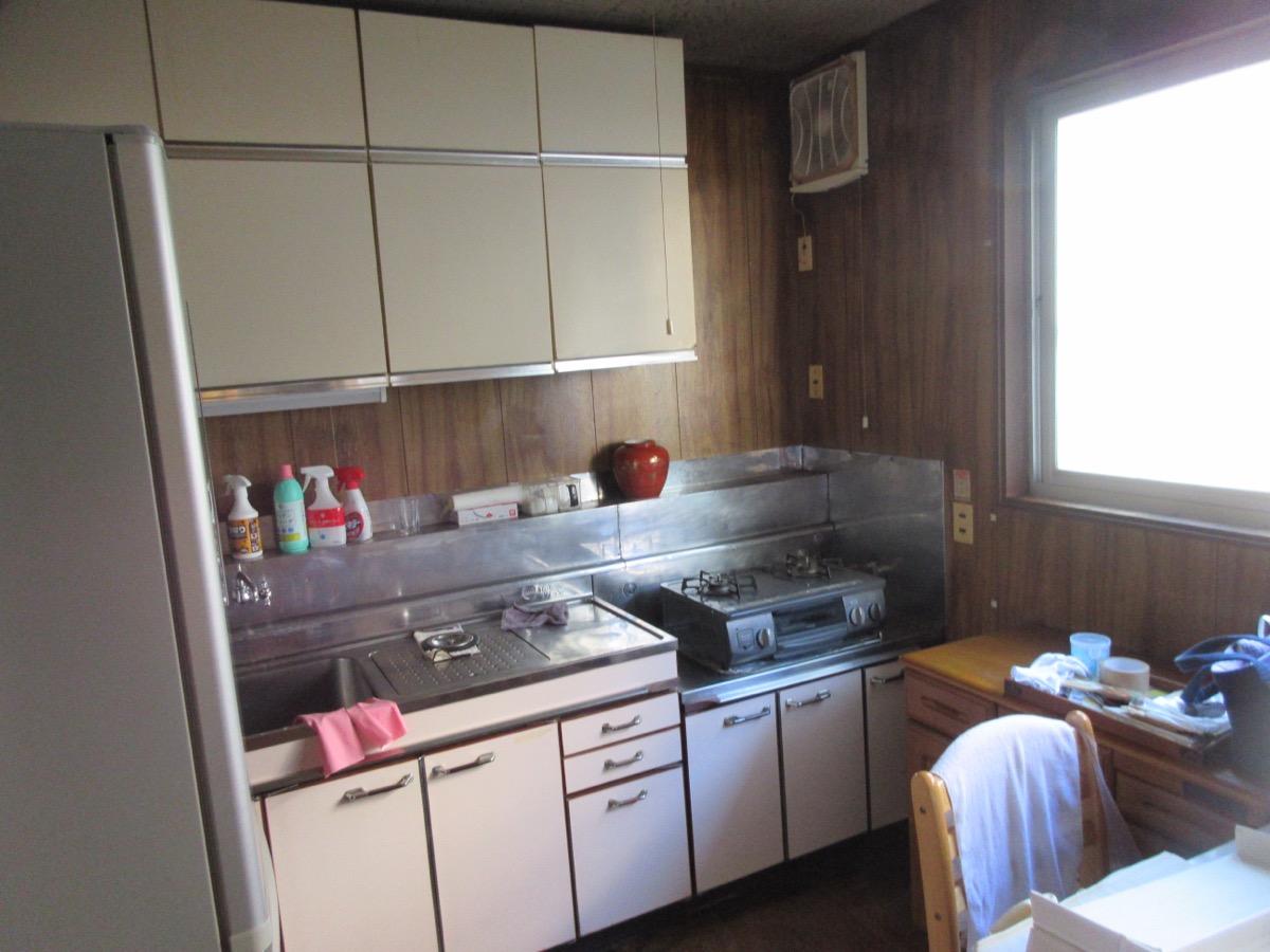 小国町大字岩井沢 中古住宅