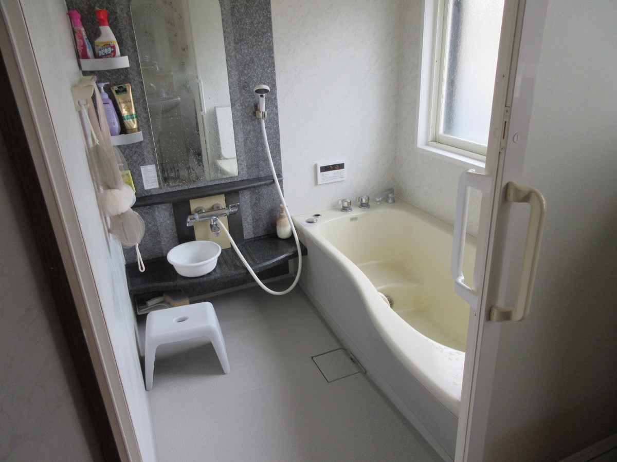 小国町大字岩井沢 中古住宅